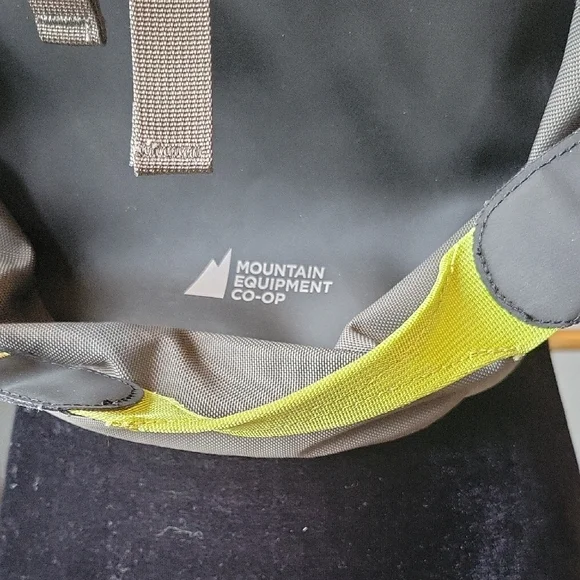 MEC Backpack - Picture 2 of 10